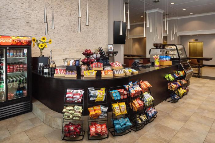 doubletree suites by hilton hotel detroit downtown fort shelby
