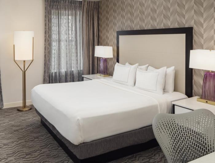 doubletree suites by hilton hotel detroit downtown fort shelby