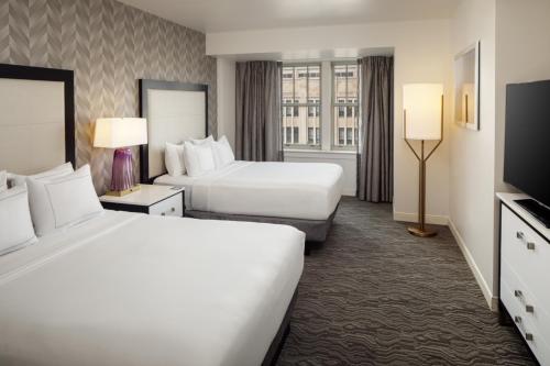 doubletree suites by hilton hotel detroit downtown fort shelby