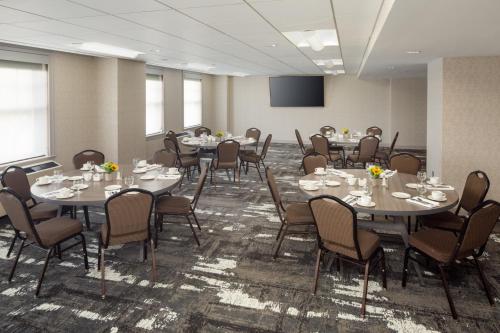 doubletree suites by hilton hotel detroit downtown fort shelby