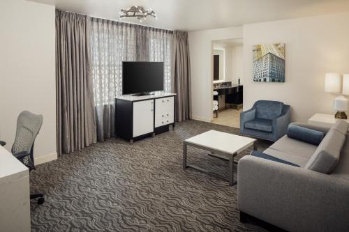 doubletree suites by hilton hotel detroit downtown fort shelby