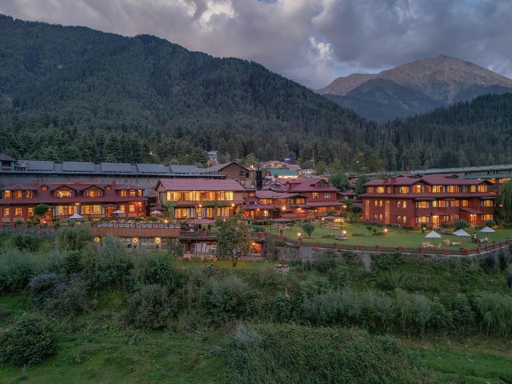 pahalgam hotel