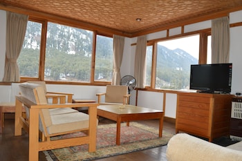pahalgam hotel