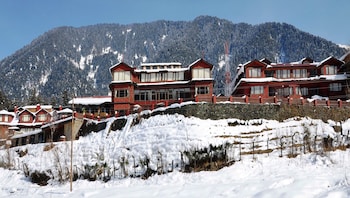 pahalgam hotel