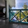 yolo backpackers max manali