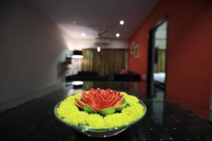 asar landmark suites mumbai international airport by orion hotels