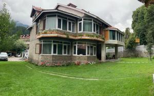 the red house