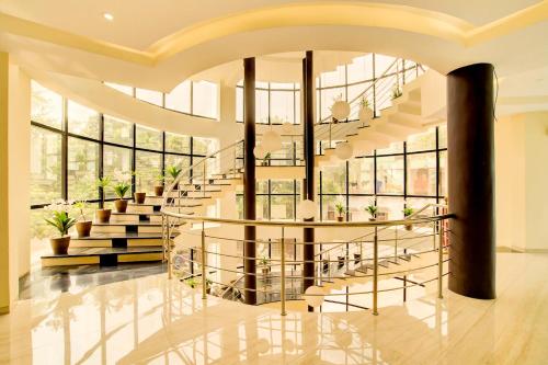 hotel saffron suites