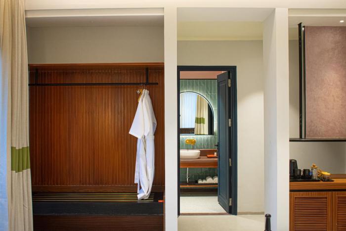 casa blanca lakecity