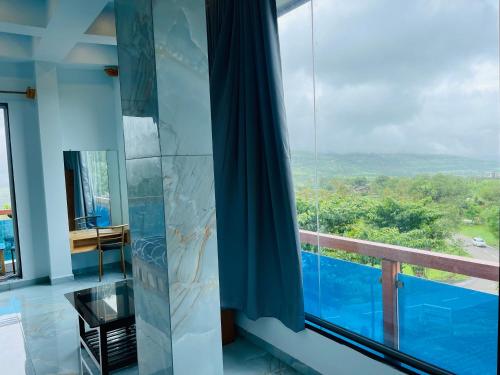 natural resort panhala