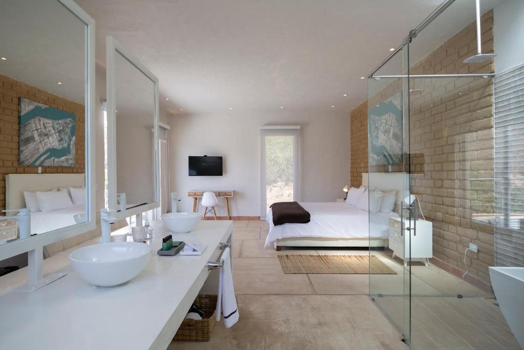 hotel alma