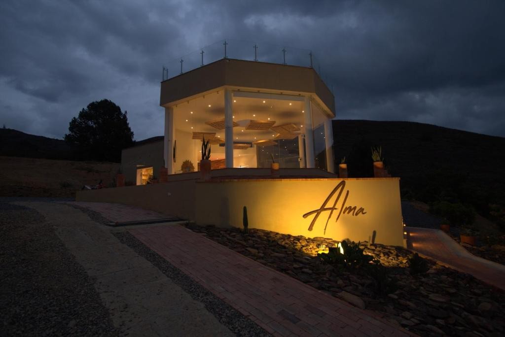 hotel alma