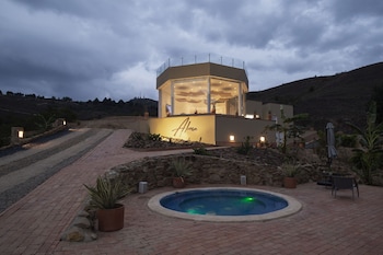 hotel alma