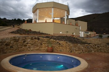 hotel alma