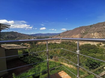 hotel alma