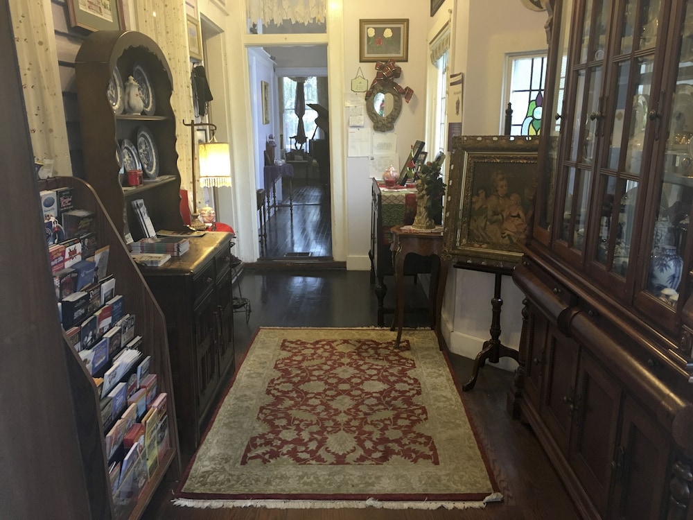 penny farthing inn