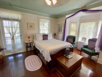 penny farthing inn