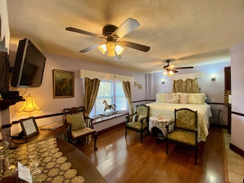 penny farthing inn