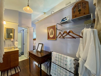 penny farthing inn