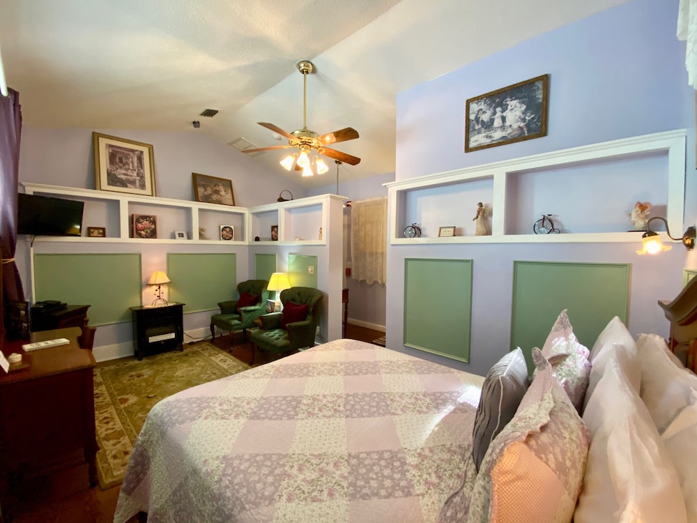 penny farthing inn