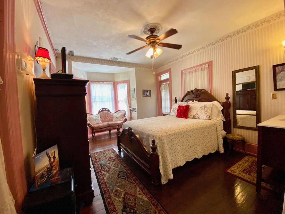 penny farthing inn