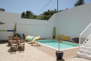 casa encosta da lagoa