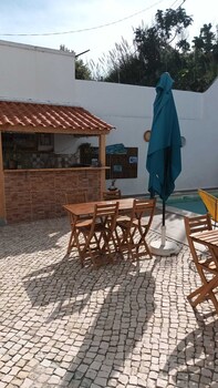 casa encosta da lagoa