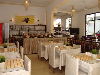hotel rachel