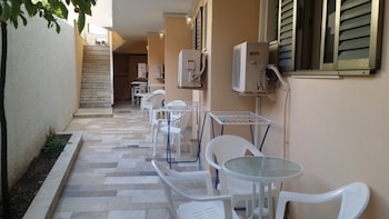 hotel rachel