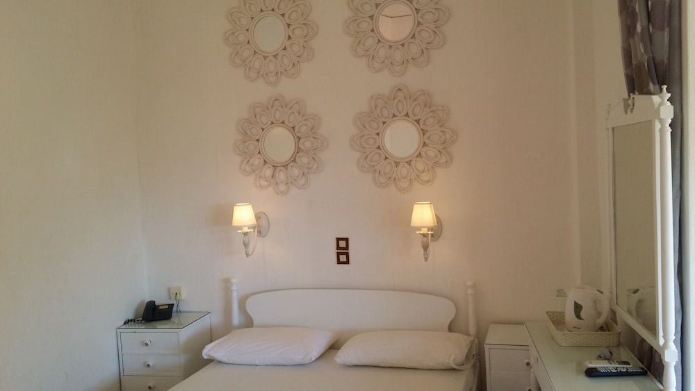 hotel rachel