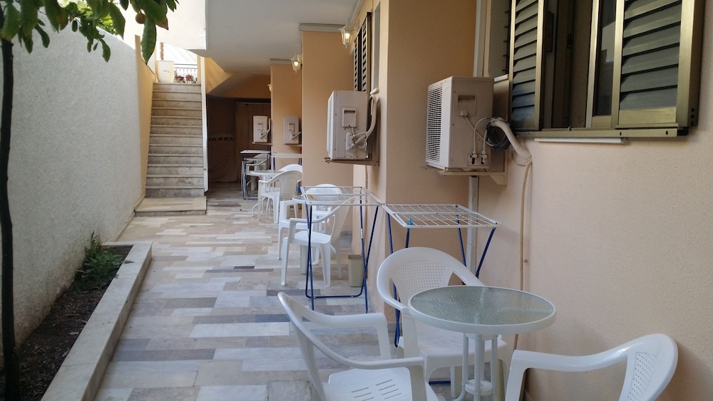 hotel rachel