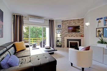 vilamoura design with pool by homing