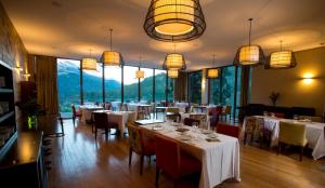 Uman Lodge,Near Rafting Futa Day Tours,4 star