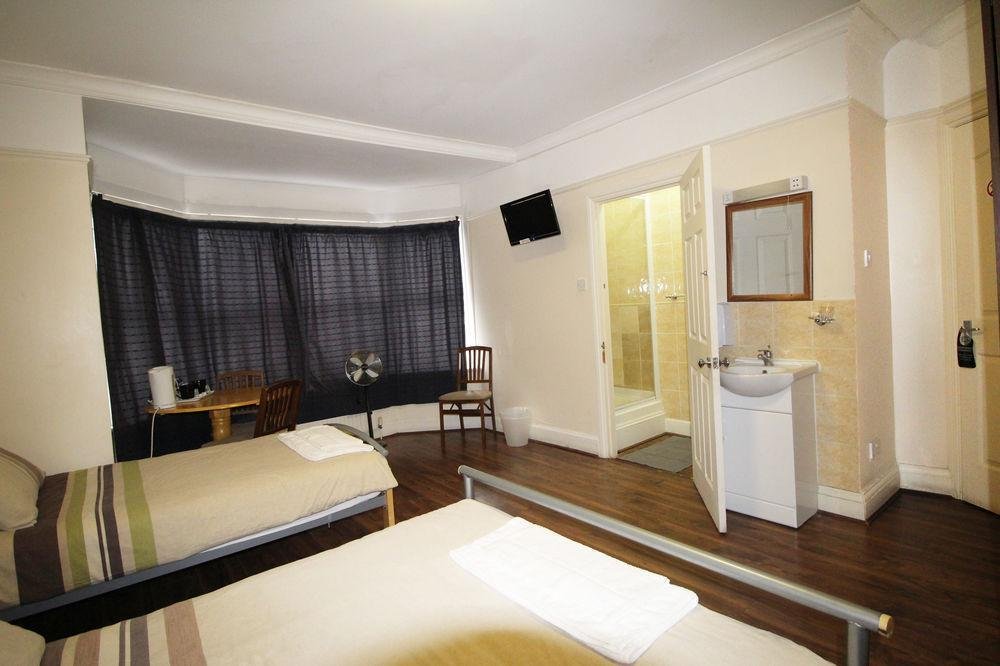 Flexistay Norbury Aparthotel,Greater London>>Croydon,3 star