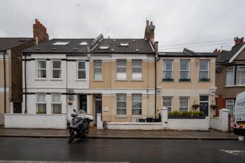 flexistay aparthotel tooting