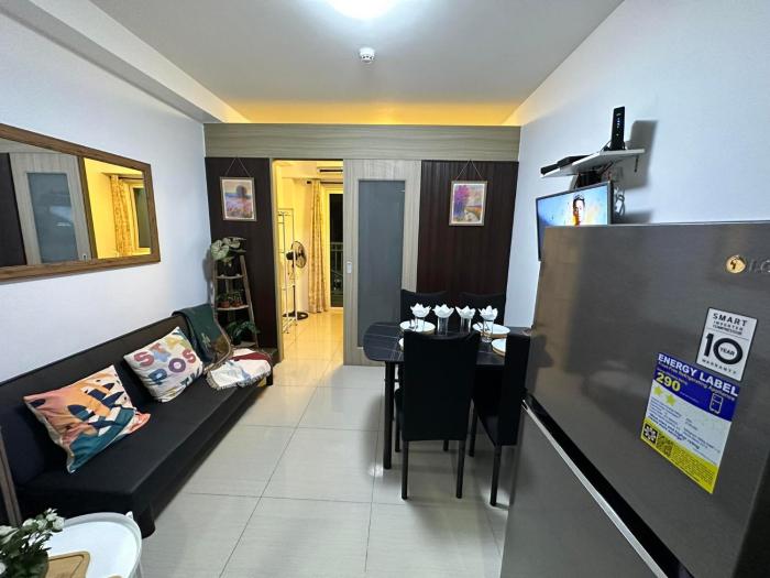 cozy 1 bedroom at shore residences mall of asia