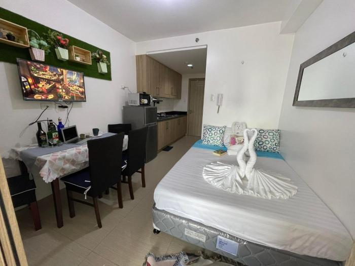 cozy 1 bedroom at shore residences mall of asia