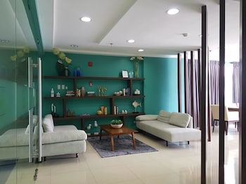 padgett place deluxe suites