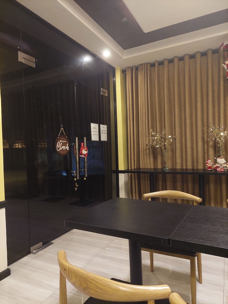 faircrown suites