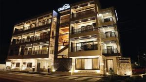 faircrown suites