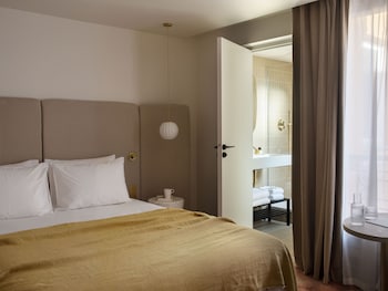 hotel elysees mermoz