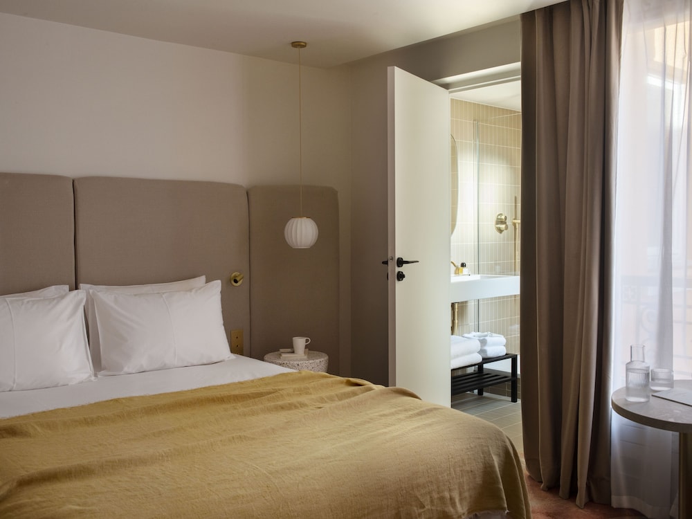hotel elysees mermoz