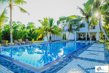 shades resort and villa