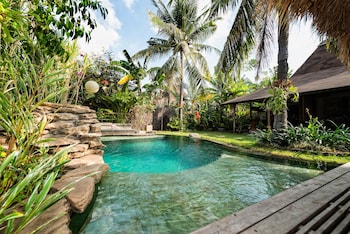 luxury villa bhuvana