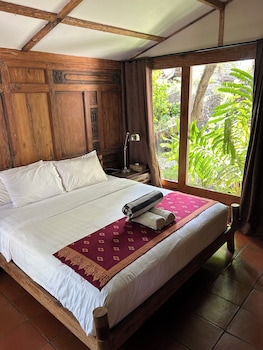 luxury villa bhuvana