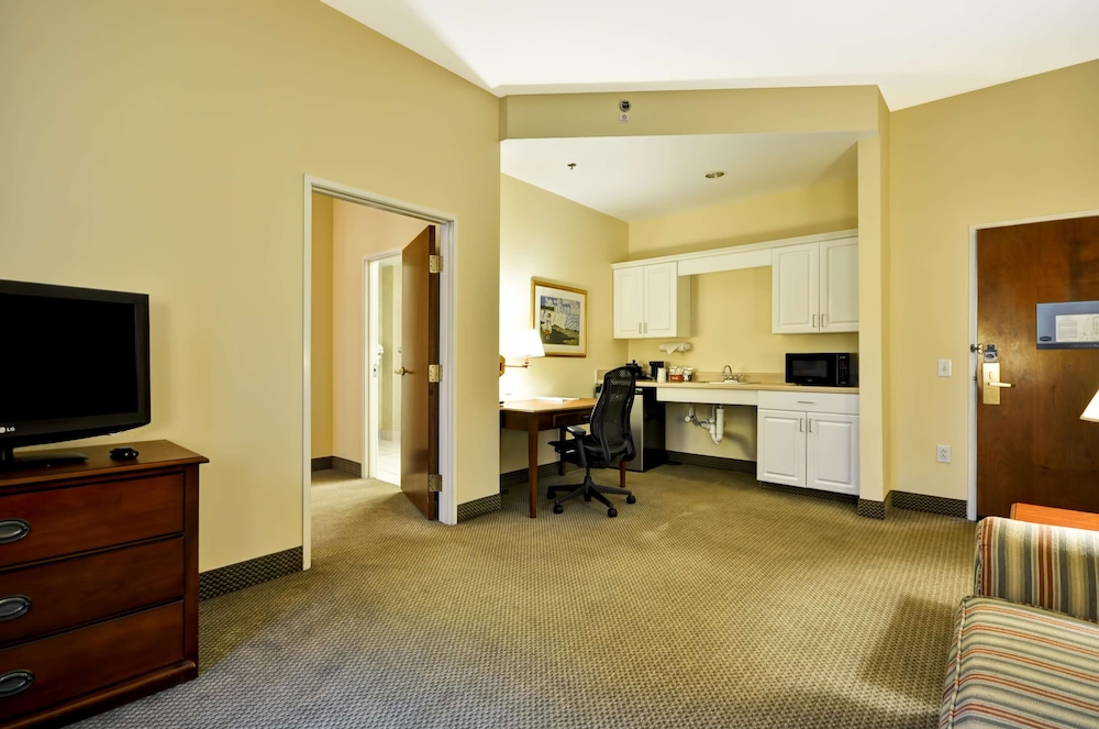 hampton inn and suites charleston west ashley