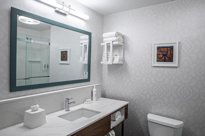 hampton inn and suites charleston west ashley
