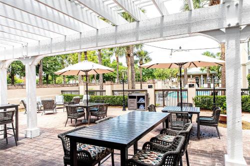 hampton inn and suites charleston west ashley