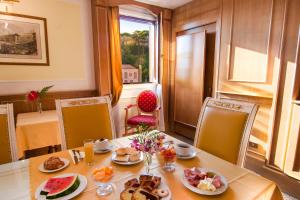 Residenza Paolo Vi,Lazio>>Rome,4 star