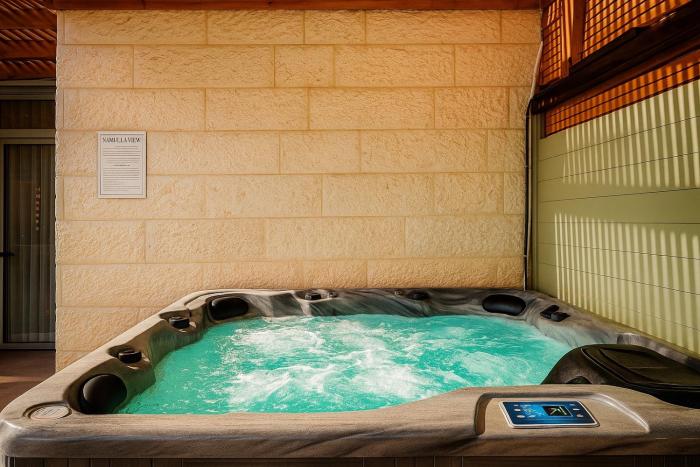 mamilla view suites and apt hotel
